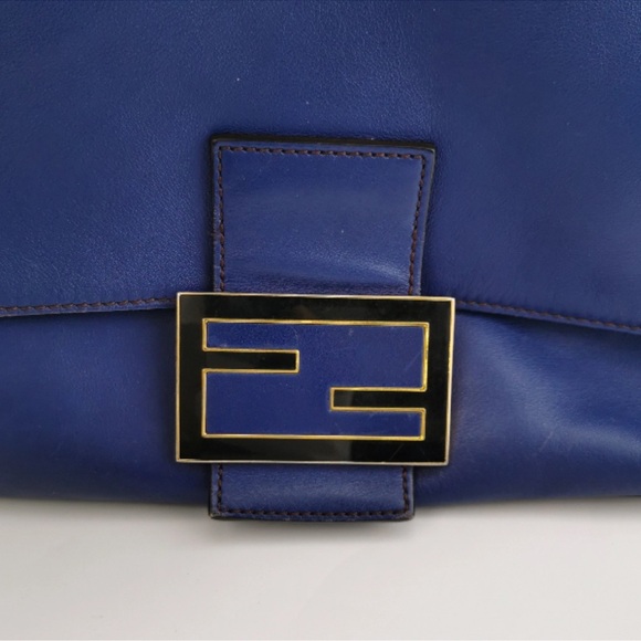 Fendi mama large leather baguette bag - Picture 3 of 15